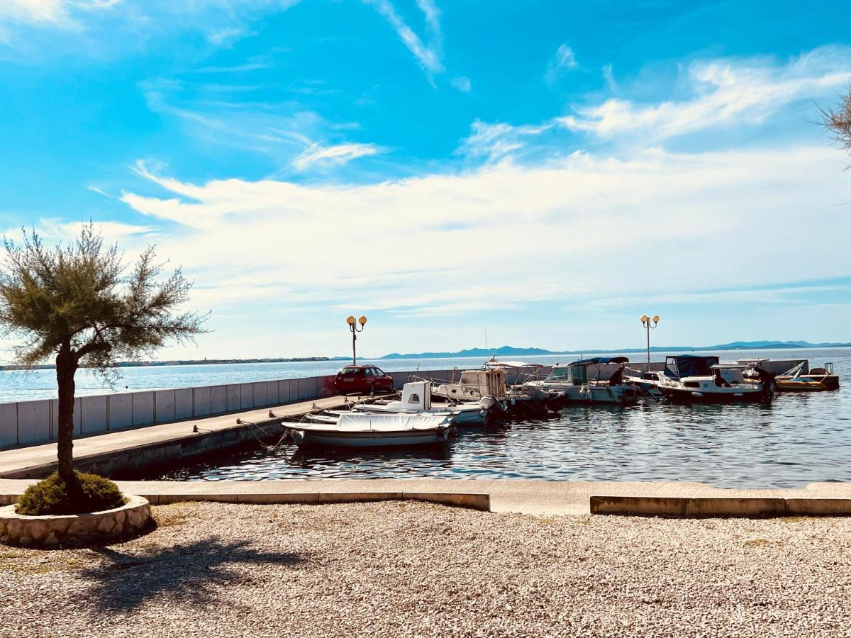Apartment Mona Vir Εξωτερικό φωτογραφία